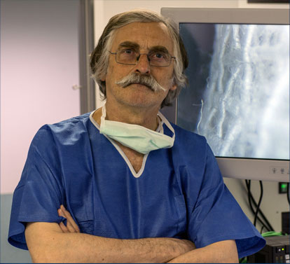 Dr. Jean-Claude GUIMBERTEAU, M.D.